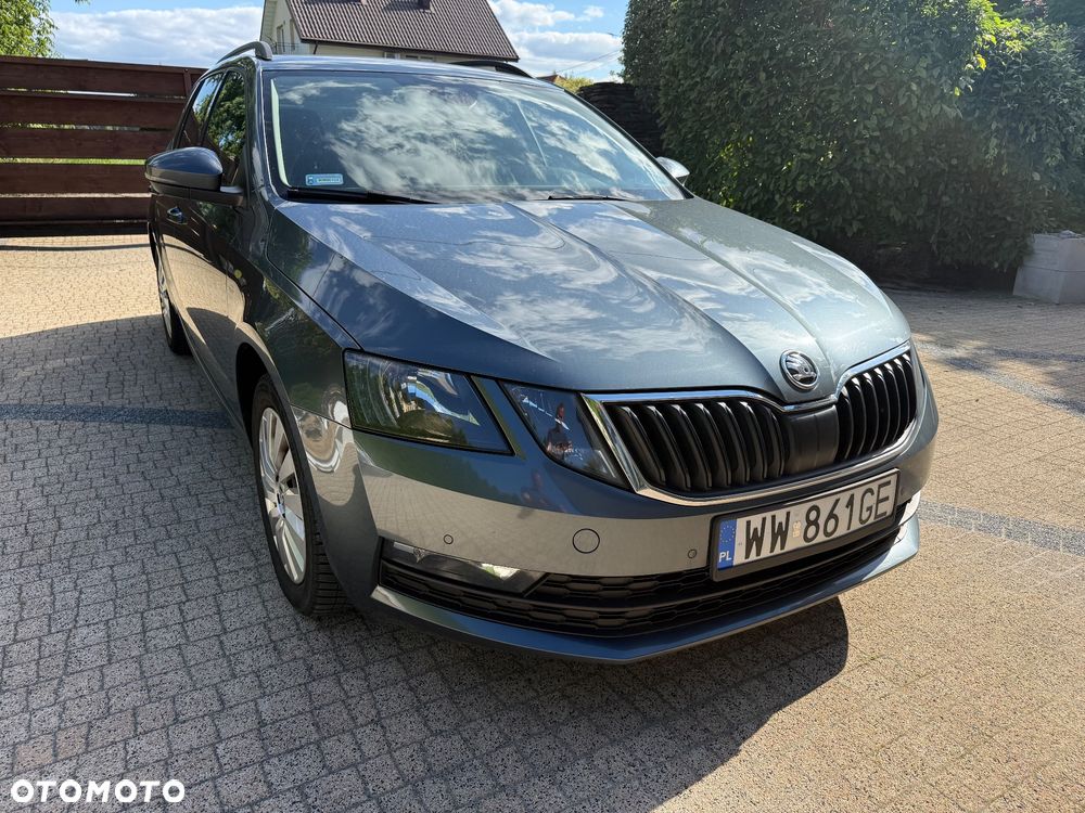 Skoda Octavia 2.0 TDI Premium Edition - 1