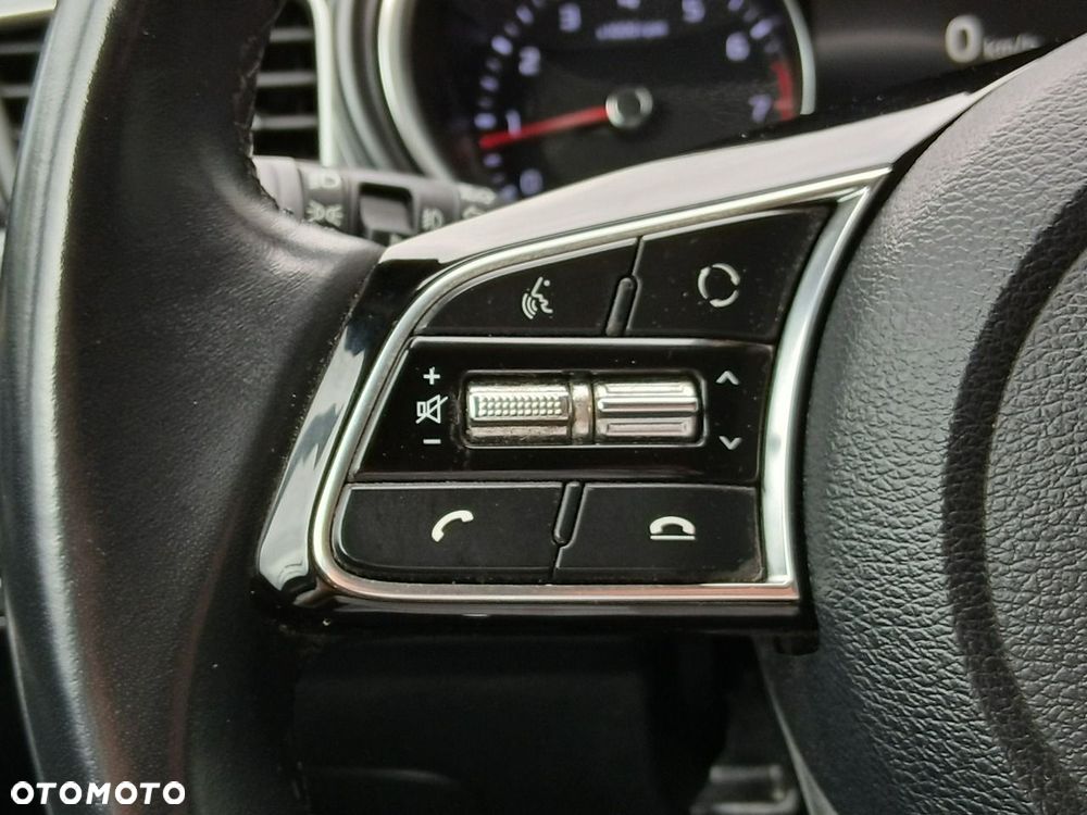 Kia XCeed 1.5 T-GDI M - 26