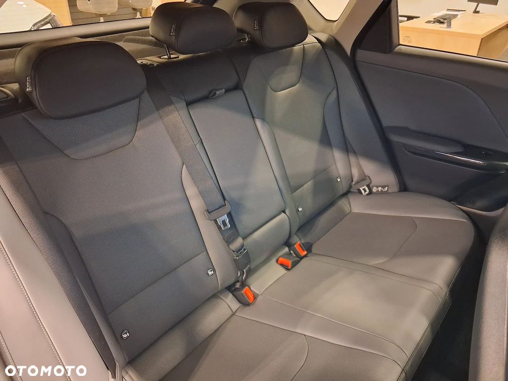 Kia K4 1.6 T-GDI L - 22