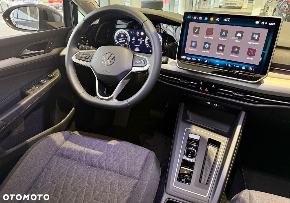 Volkswagen Golf - 12