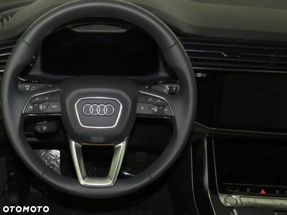 Audi Q7 - 7