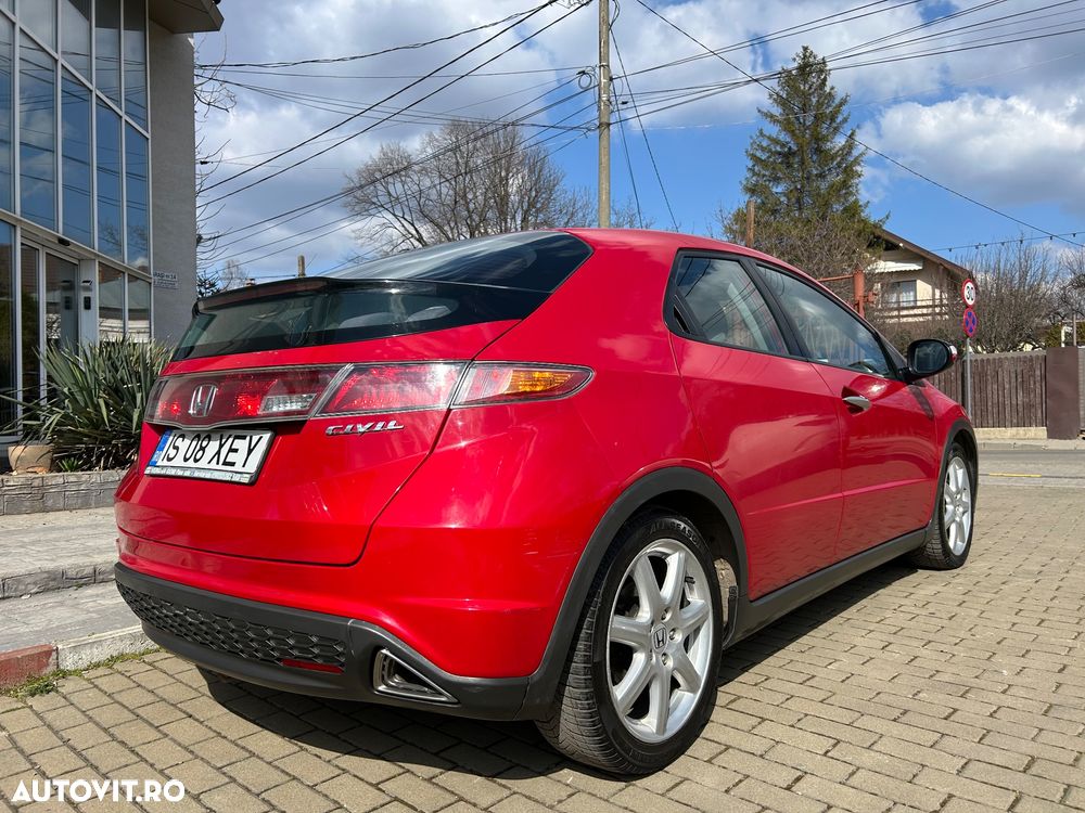 Honda Civic 1.8i-VTEC Automatik Sport - 4