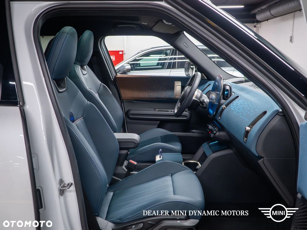 MINI Countryman C Favoured Trim - 20