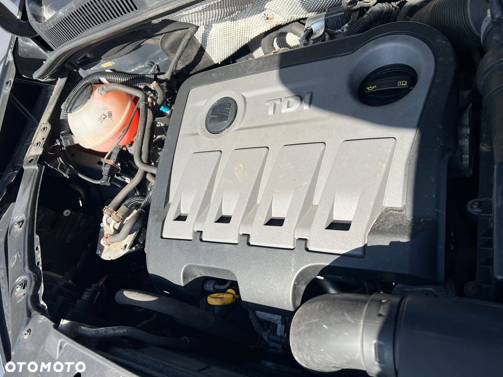 Seat Alhambra 2.0 TDI DPF Ecomotive - 13