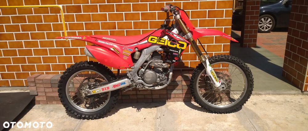 Honda CRF - 1