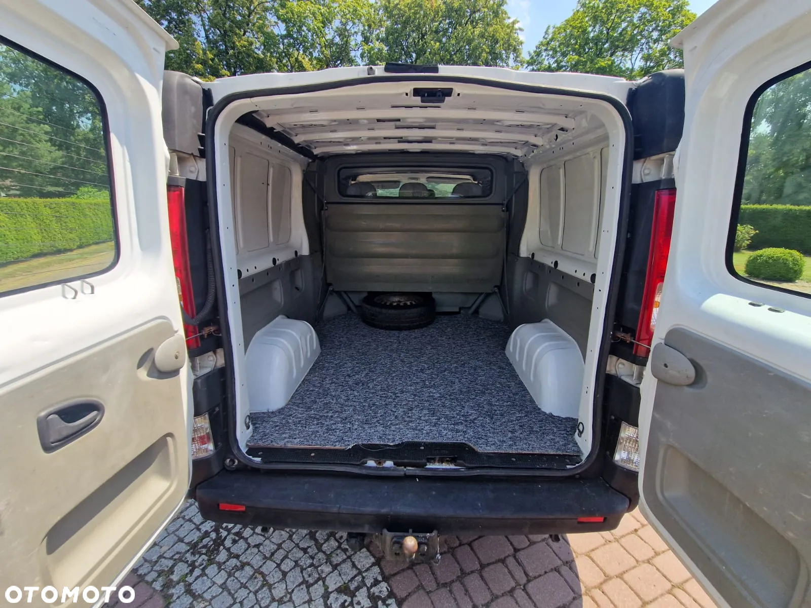 Renault Trafic - 18