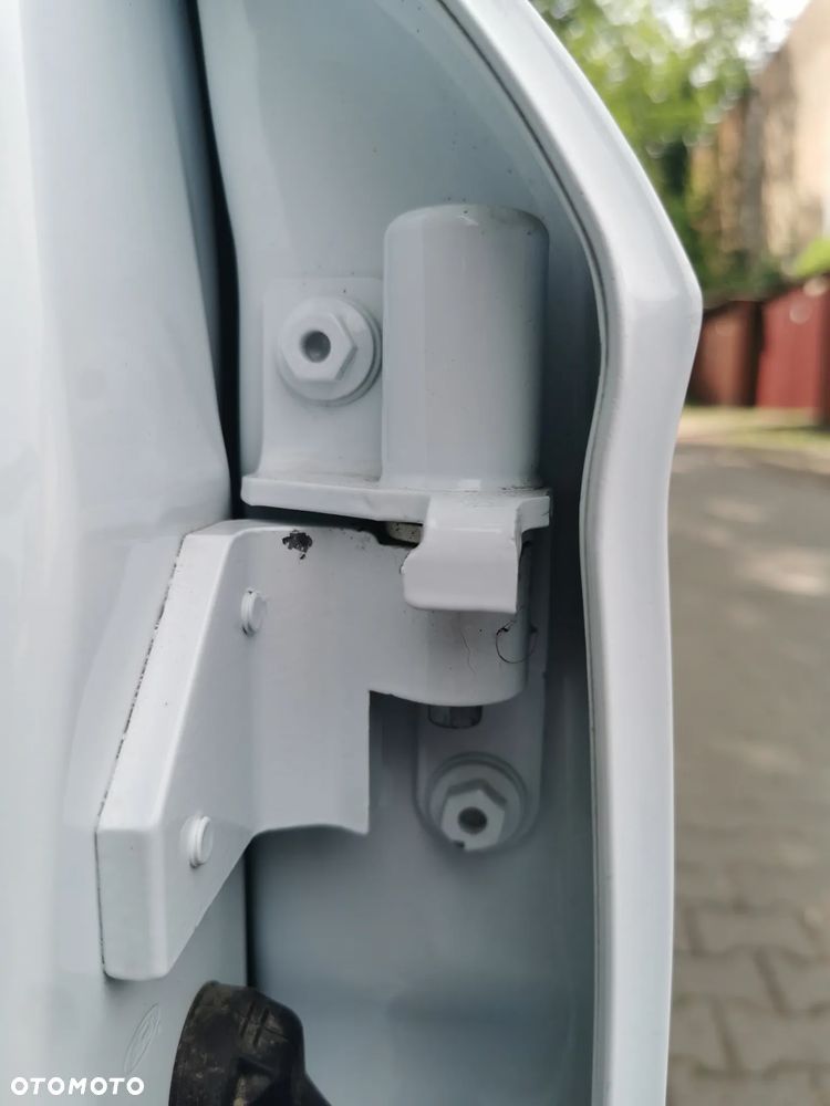 Ford Mondeo 2.0 TDCi Business Edition - 13