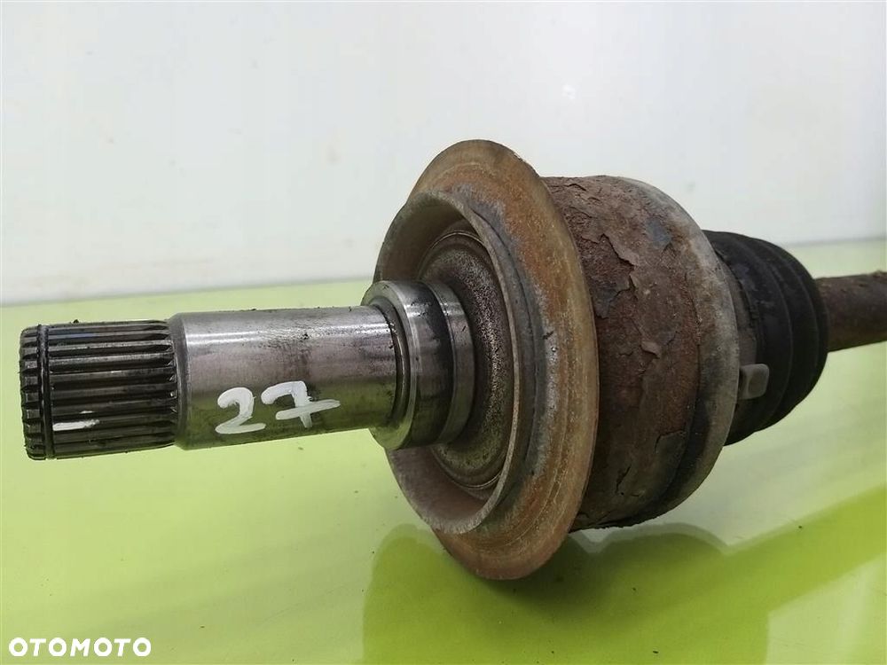 Półoś tylna tył lewa Mercedes C-klasa W203 2.7CDI 170KM 2000-2007 - 2