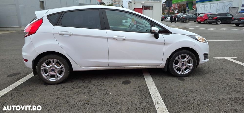 Ford Fiesta 1.5 TDCi DPF Trend - 4