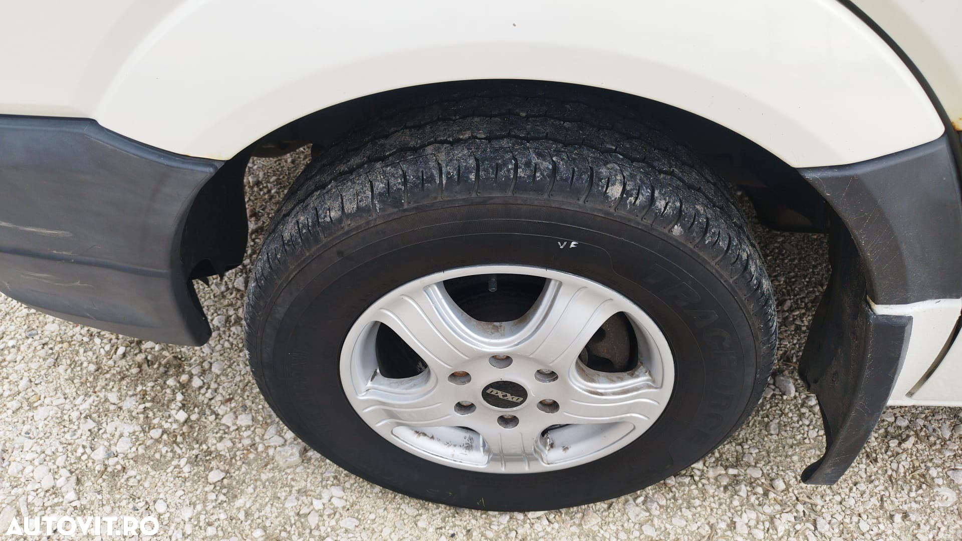 Volkswagen Crafter 7 locuri - 19