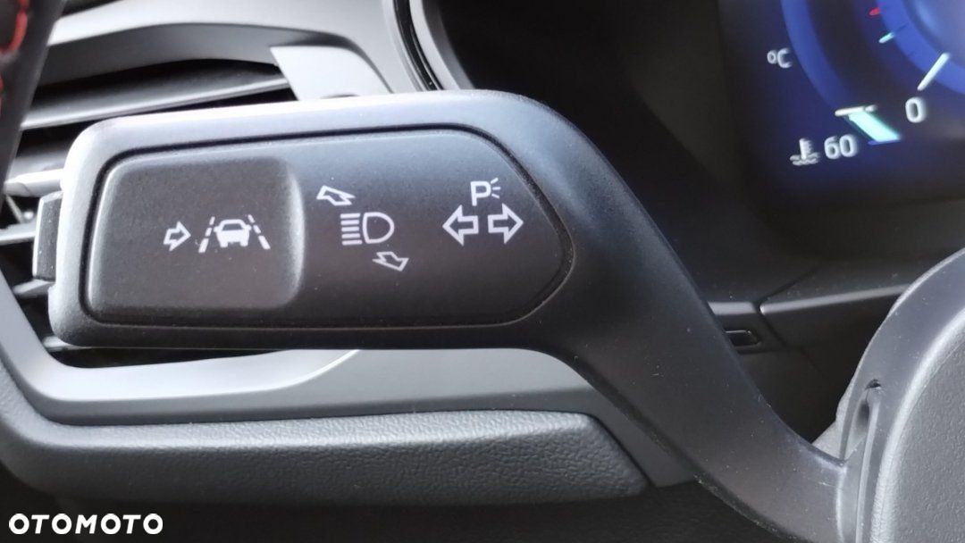 Ford Focus - 11