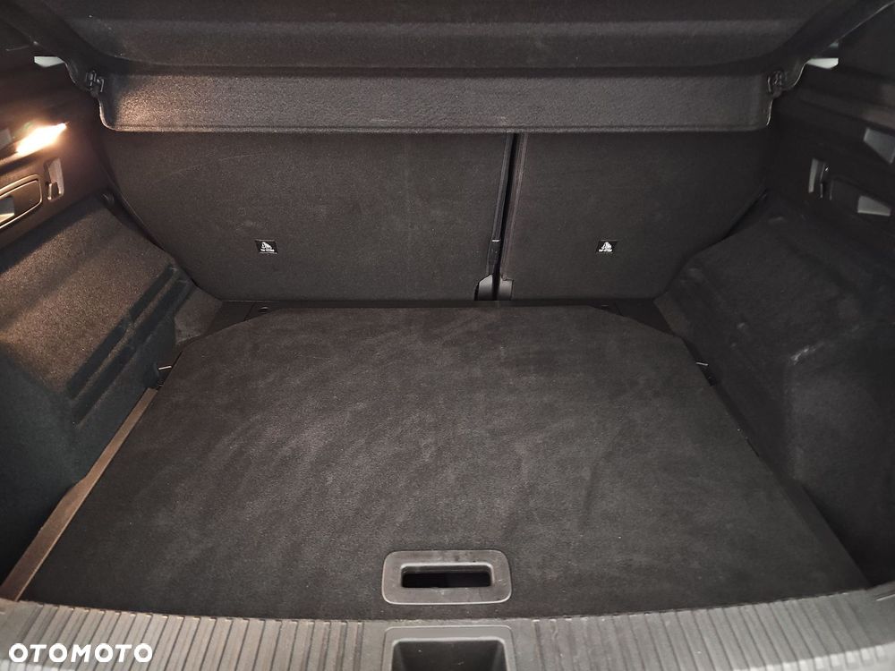 Renault Austral 1.3 TCe mHEV Techno - 27