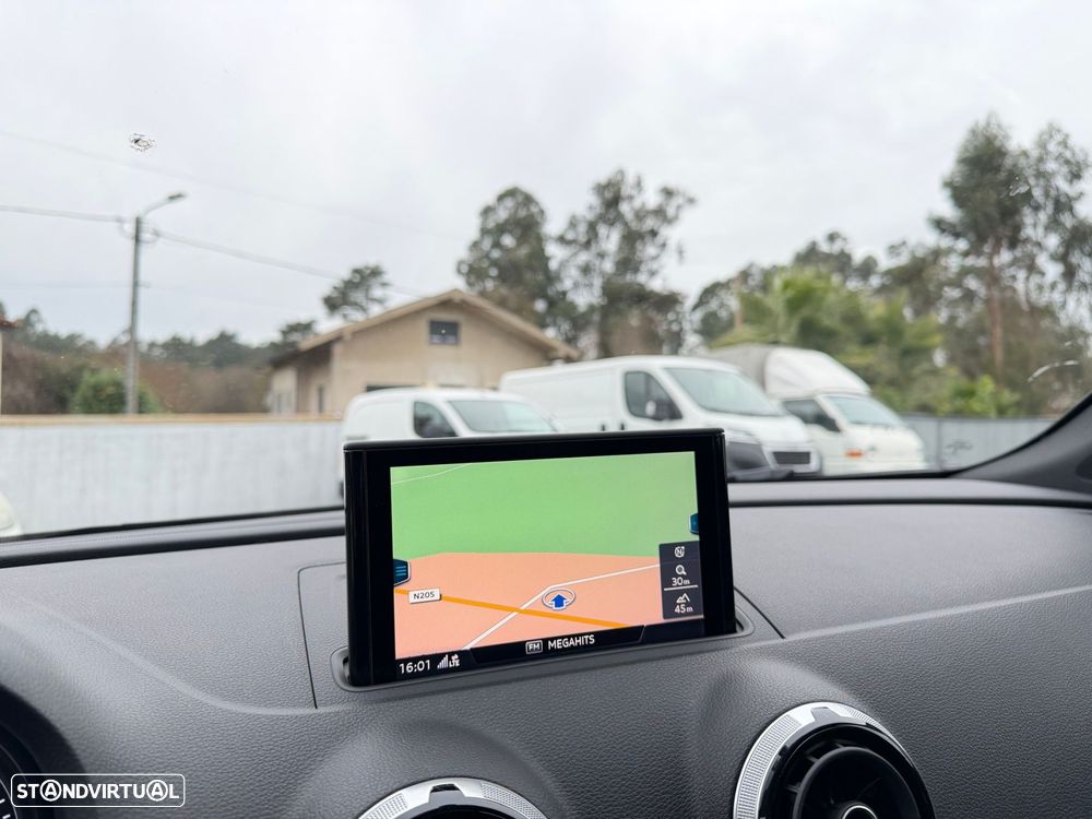 Audi A3 Sportback 1.6 TDI S-line S tronic - 16