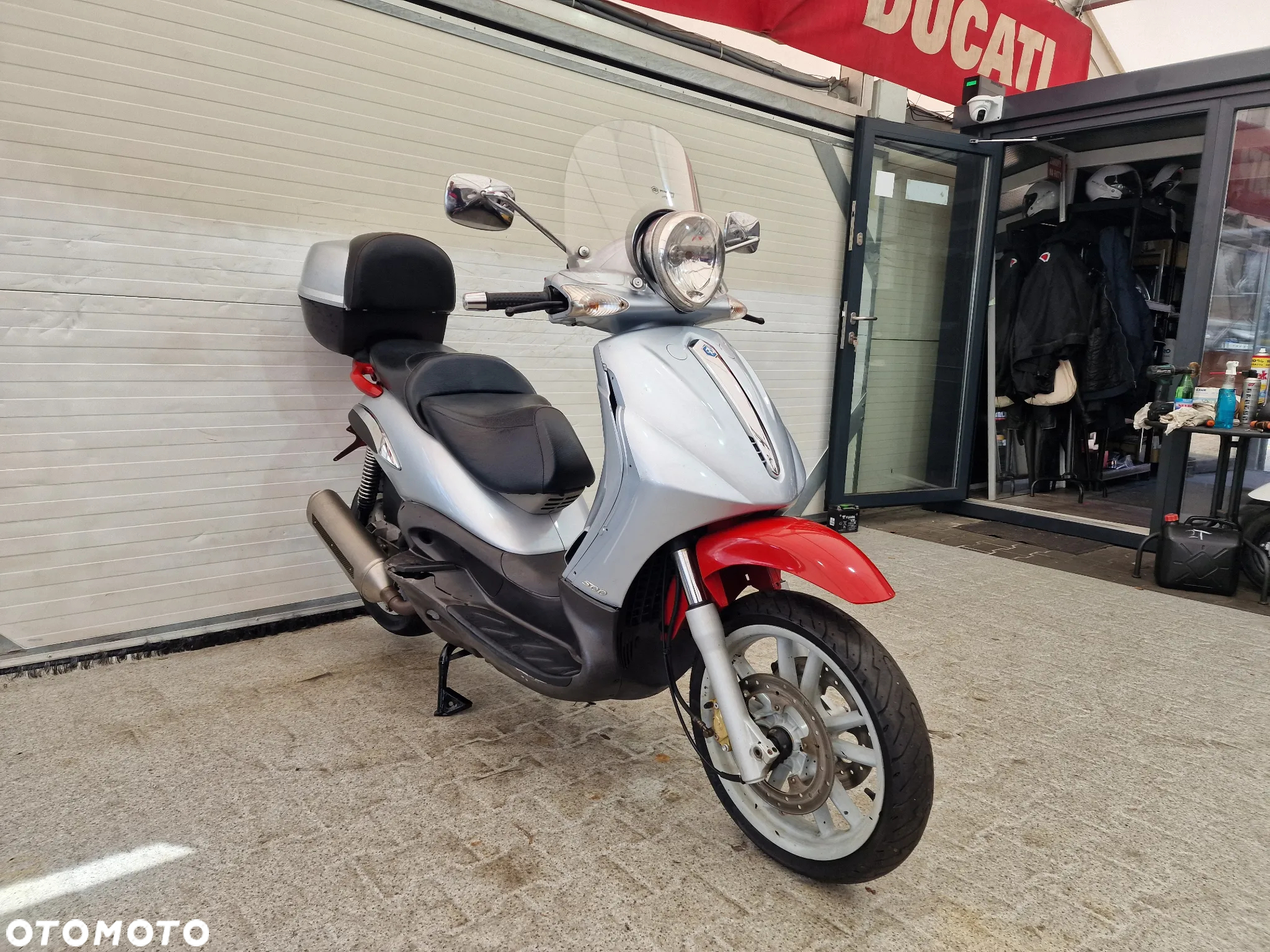 Piaggio Beverly - 5