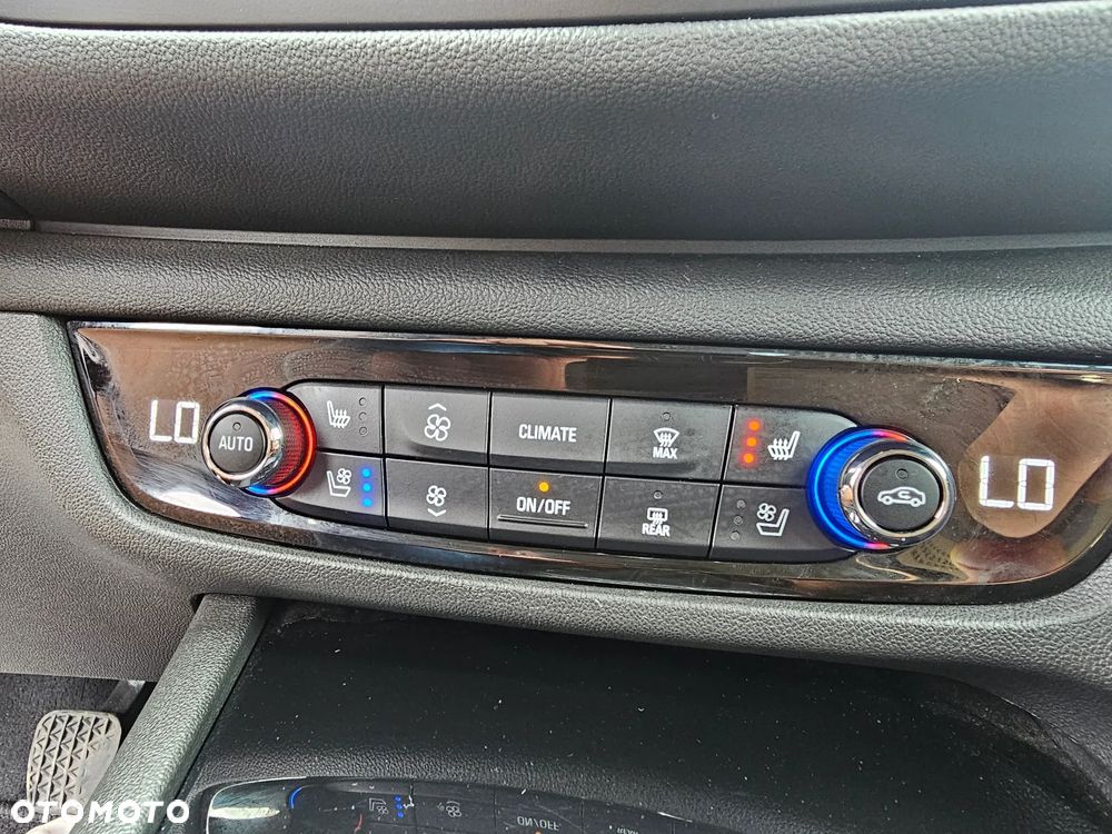 Opel Insignia 1.5 T Innovation S&S - 23