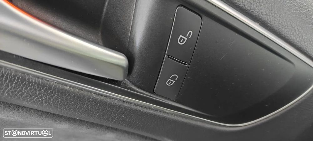 Mercedes-Benz A 180 d AMG Line - 44