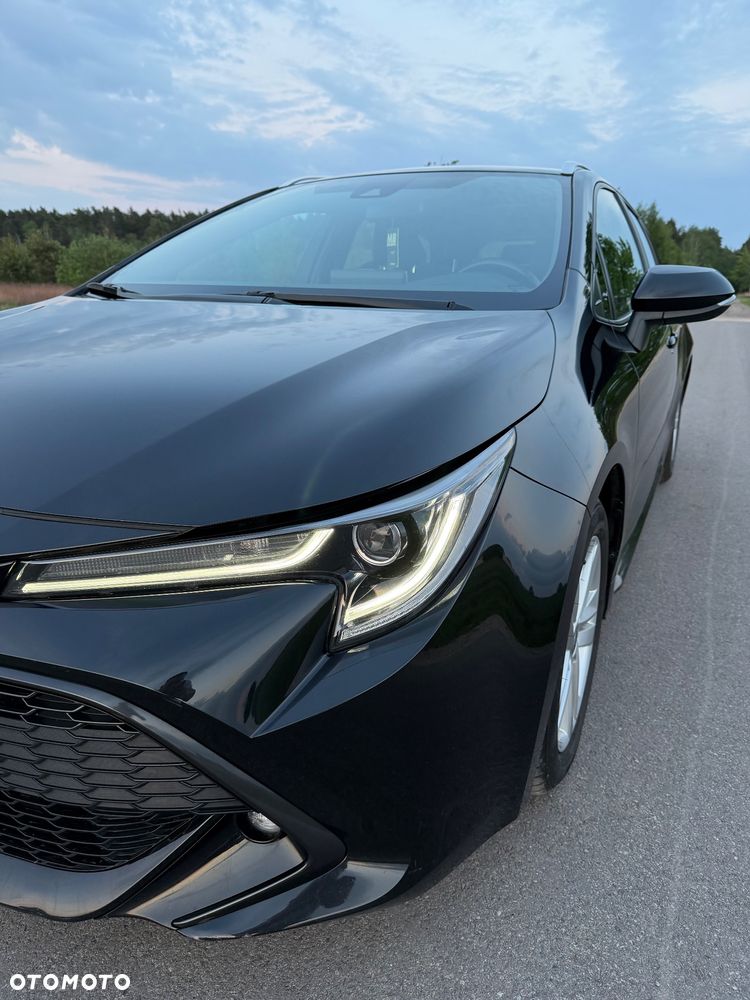 Toyota Corolla 1.8 Hybrid Club - 2
