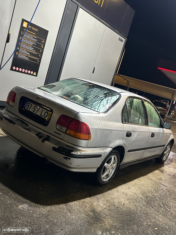 Honda Civic 1.4i S - 3