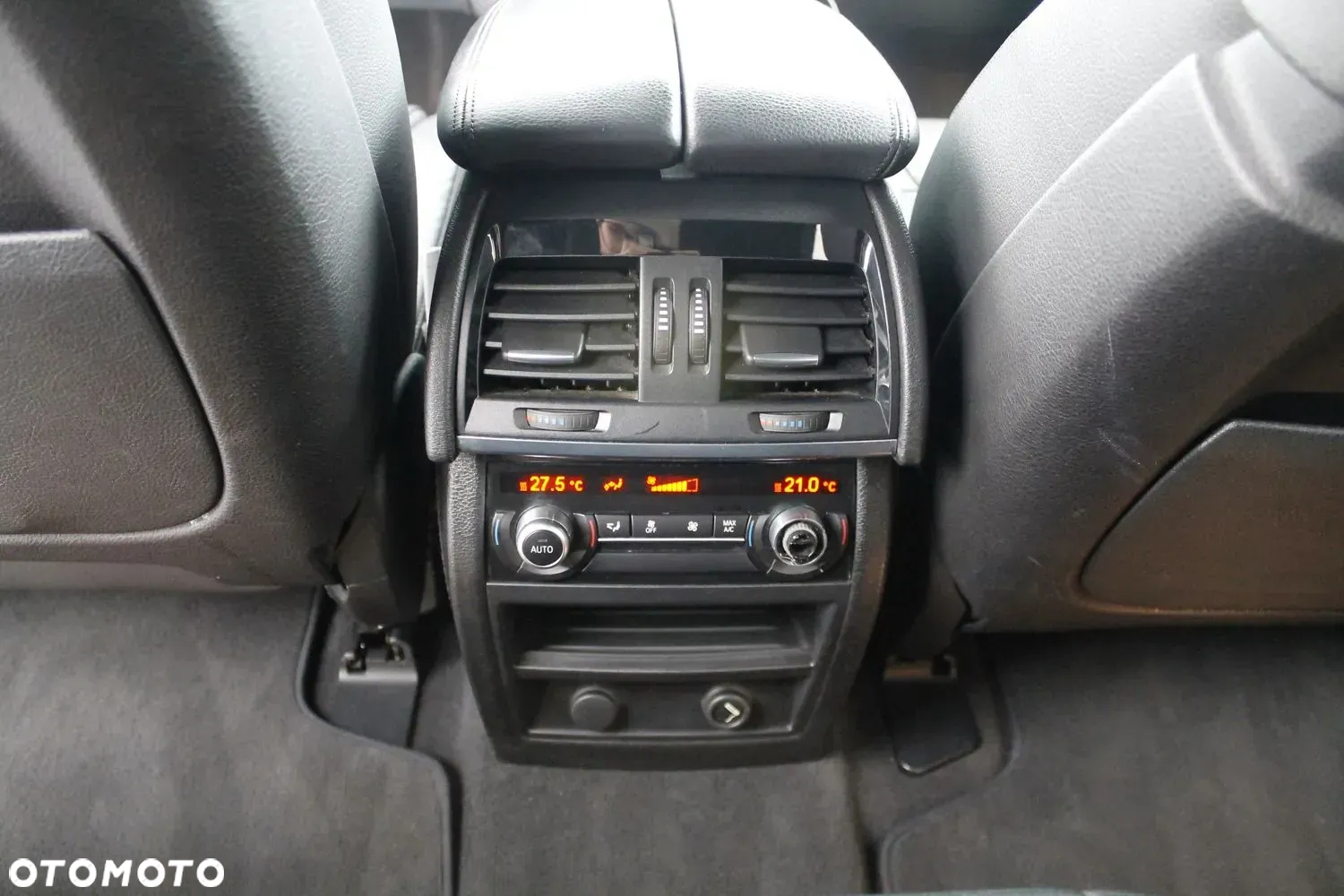 BMW X5 xDrive40d - 14