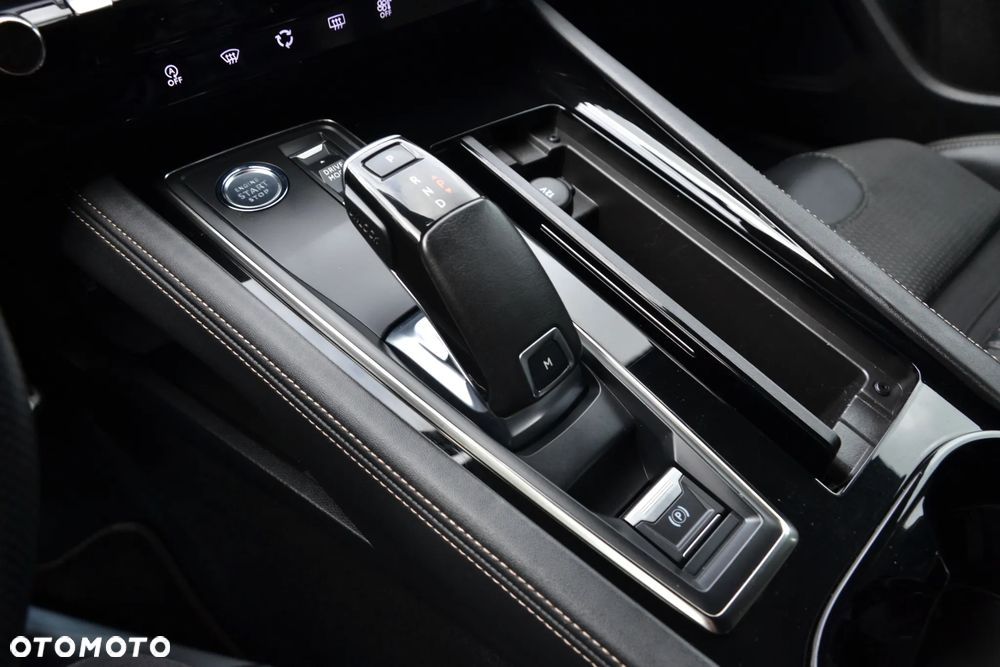 Peugeot 508 1.6 PureTech GT Line S&S EAT8 - 17