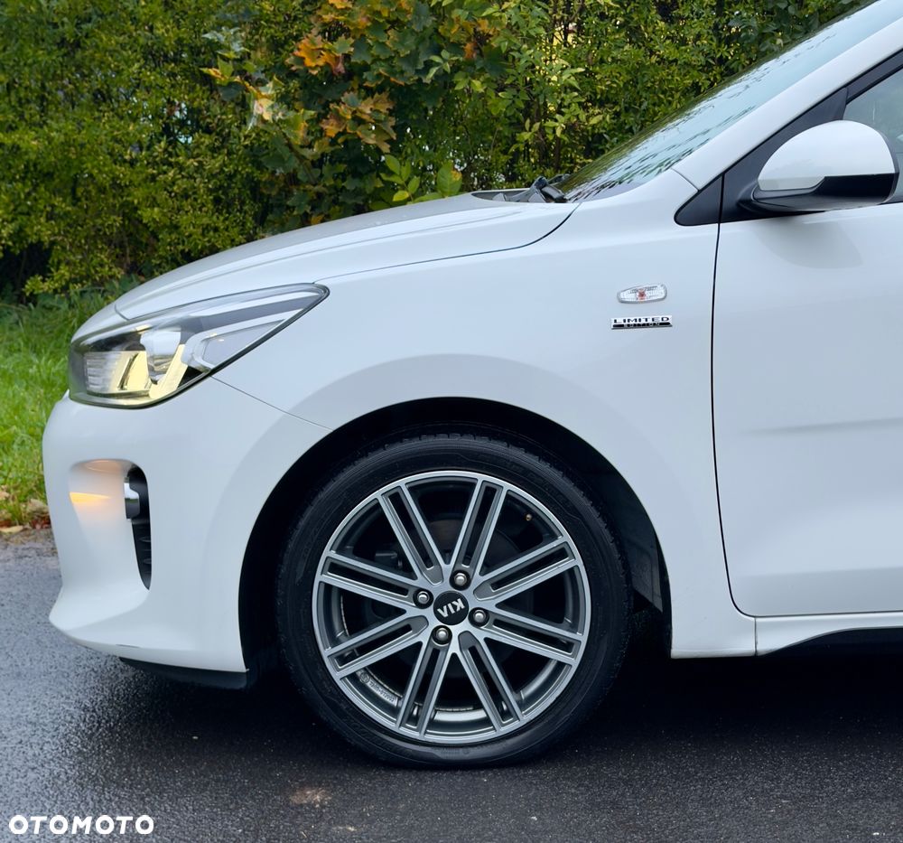 Kia Rio 1.0 T-GDI 100 Dream-Team Edition - 27