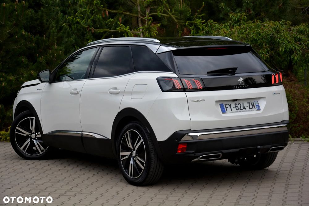 Peugeot 3008 Hybrid4 300 e-EAT8 GT - 3