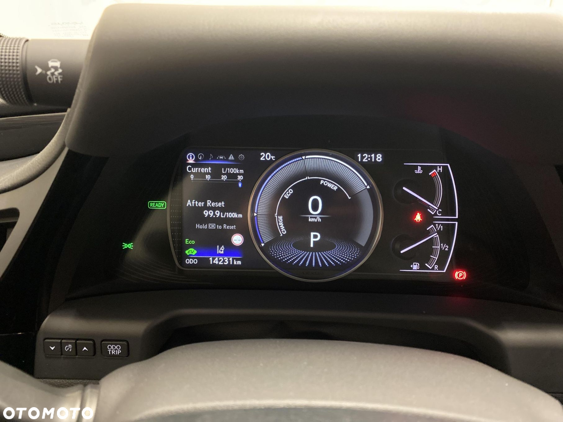 Lexus ES 300h Business Edition - 16