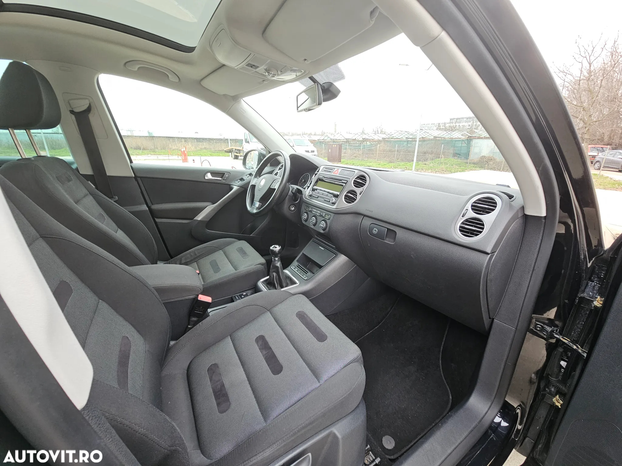 Volkswagen Tiguan - 6