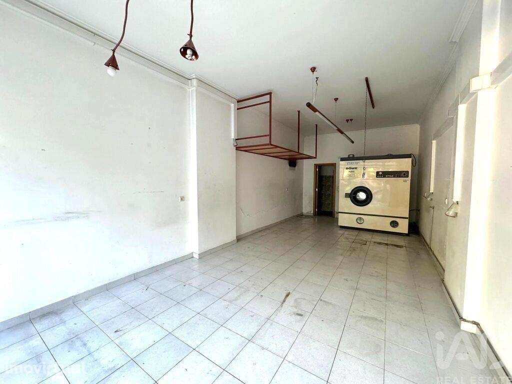 Loja / Estabelecimento Comercial em Queluz e Belas de 98,00 m2 - Grande imagem: 3/18