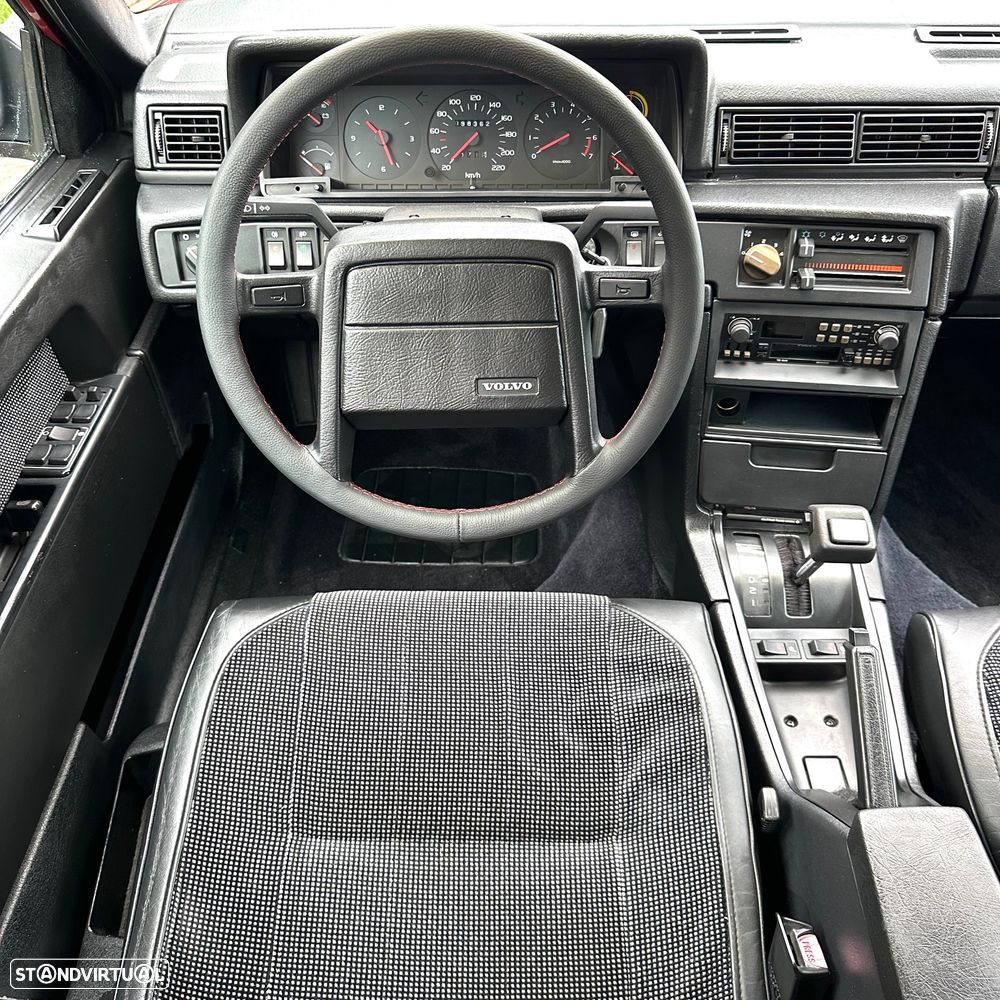 Volvo 740 - 48