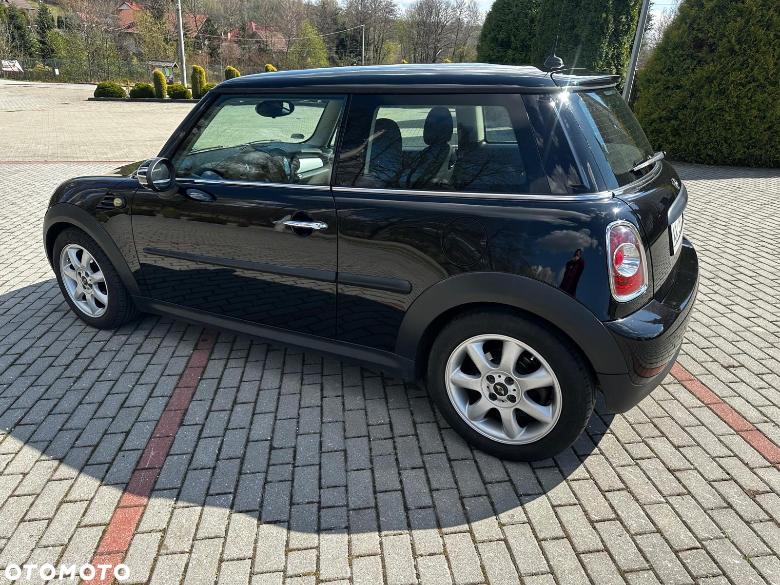 MINI ONE D - 8