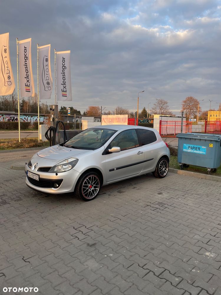 Renault Clio 1.6 16V Extreme - 4