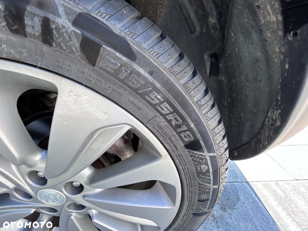 Buick Encore - 10