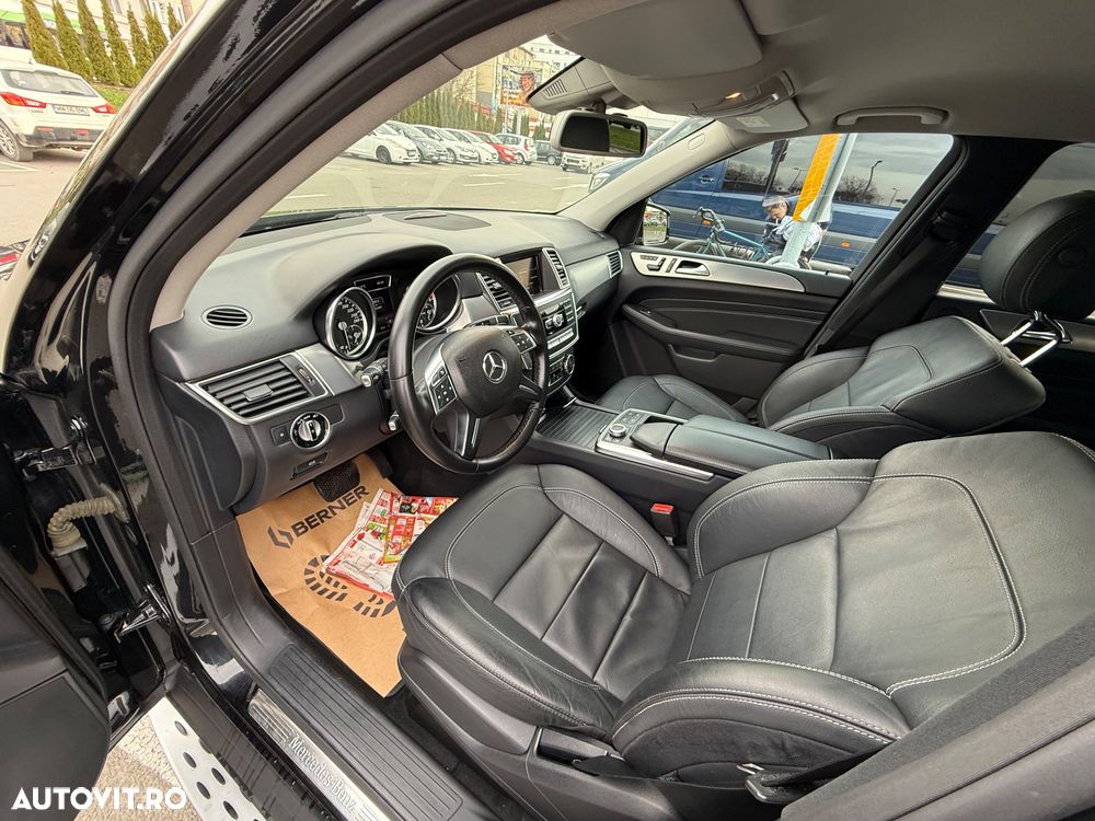 Mercedes-Benz ML 350 BlueTEC 4MATIC 7G-TRONIC - 34