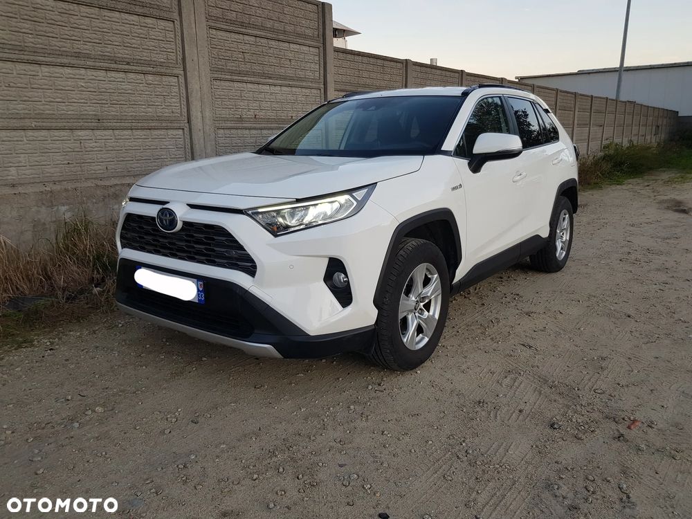 Toyota RAV4 - 16