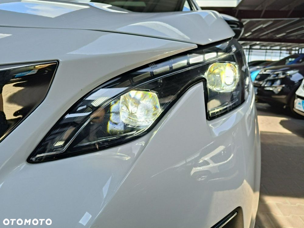 Peugeot 5008 - 7