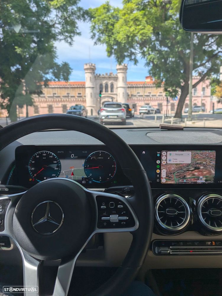 Mercedes-Benz GLB 200 d - 6