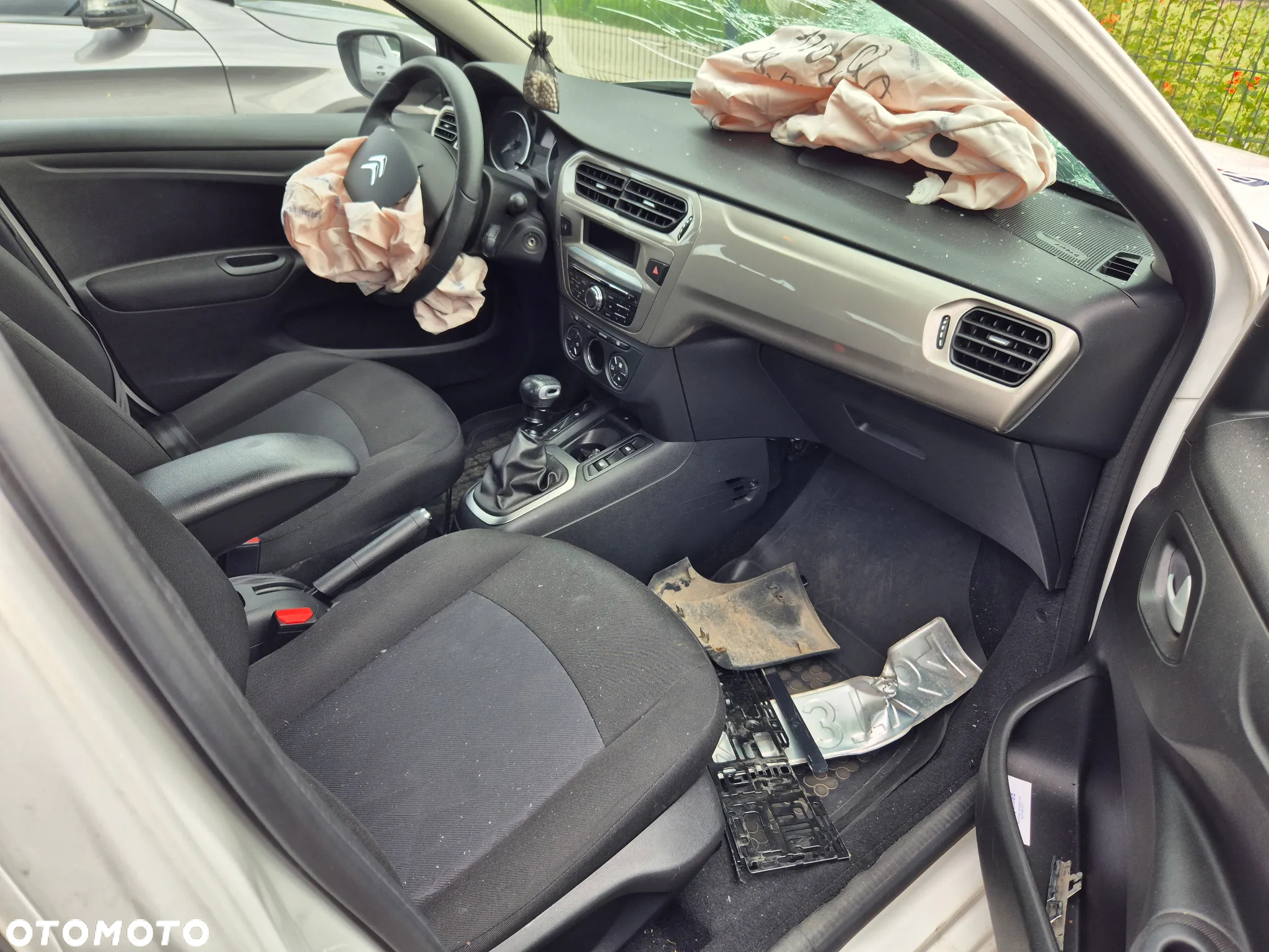 Citroën C-Elysée 1.5 BlueHDi More Life - 15