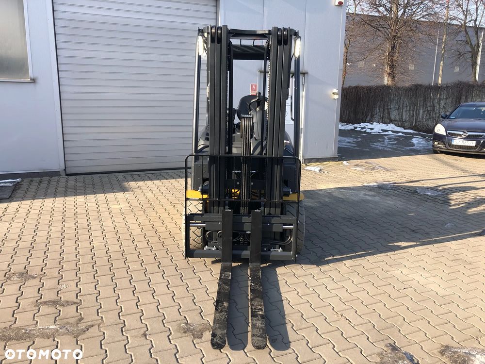 Caterpillar EP25ACN - 2