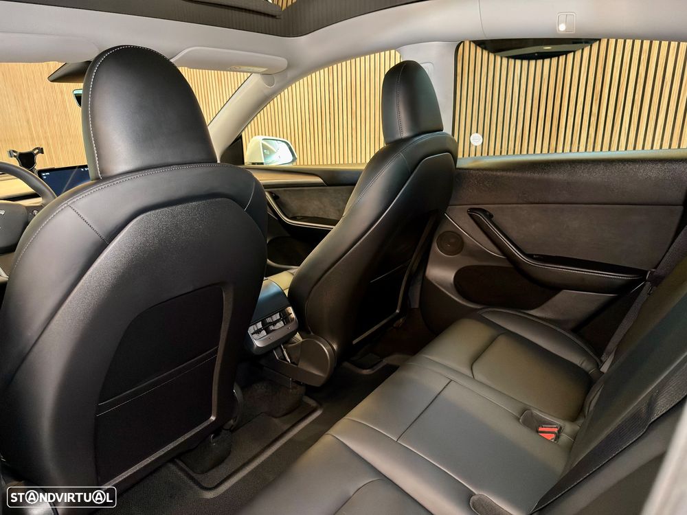 Tesla Model Y Tração Traseira - 20