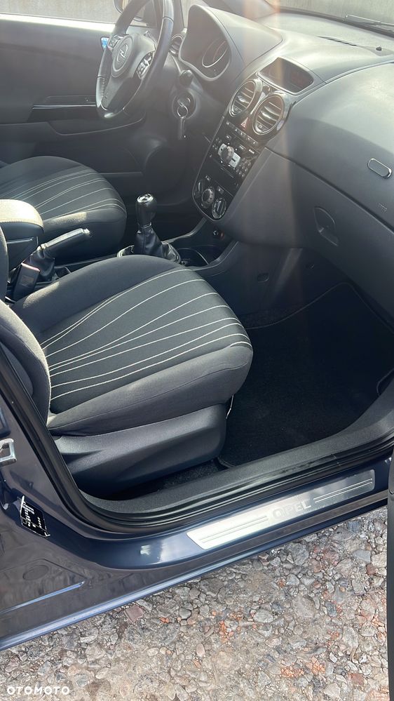 Opel Corsa - 7