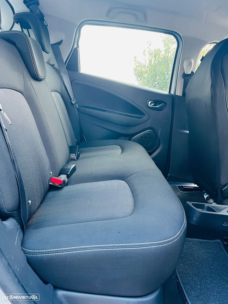 Renault Zoe (c/ Bateria) Limited 40 - 12