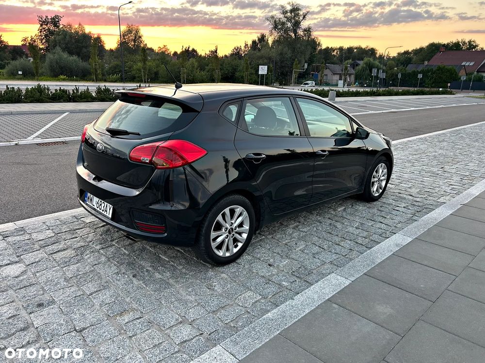 Kia Ceed 1.4 L Business Line - 7