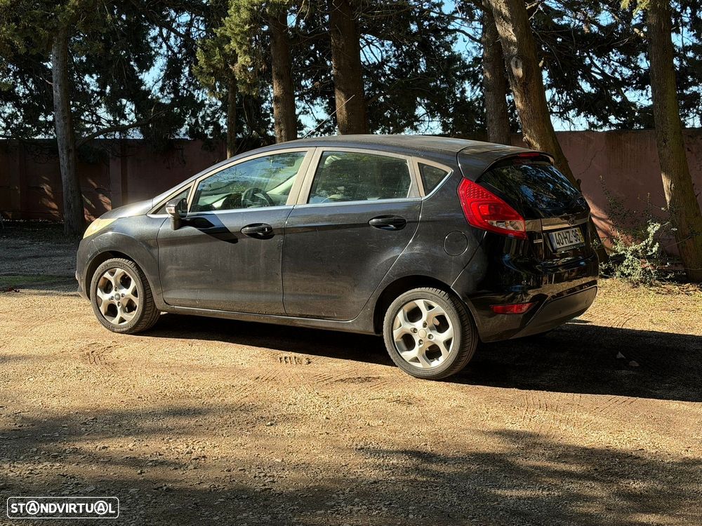 Ford Fiesta 1.4 TDCI Titanium - 4