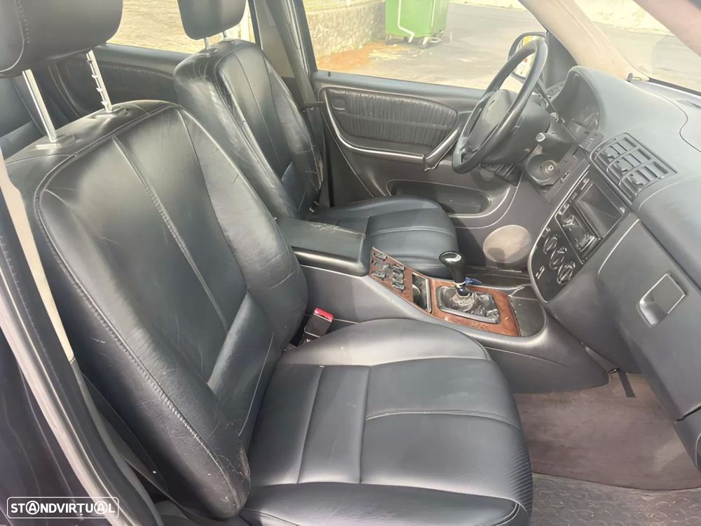 Mercedes-Benz ML 270 - 5