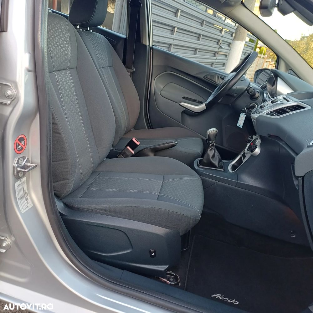 Ford Fiesta 1.25 Titanium - 5