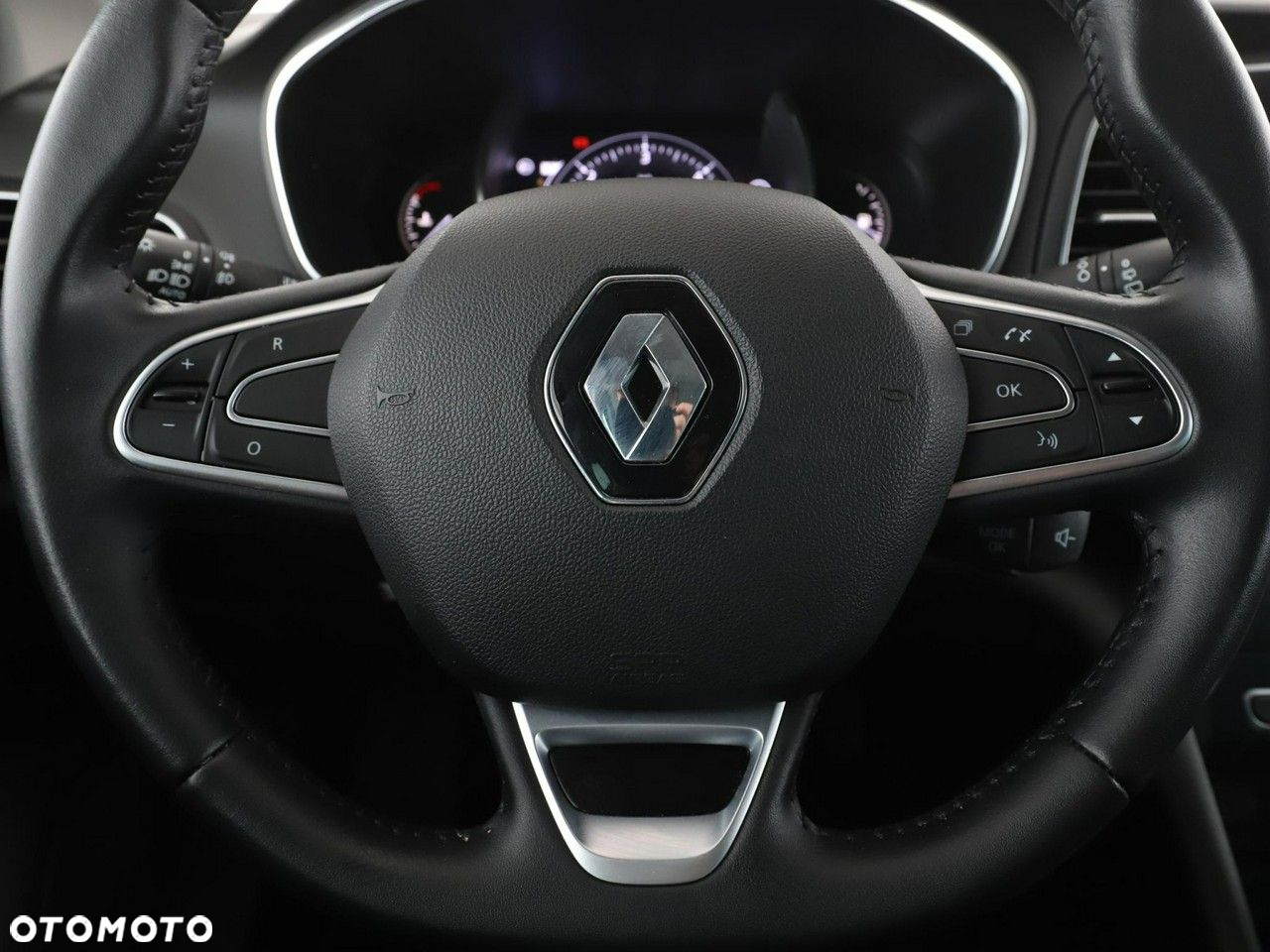 Renault Megane Grandtour BLUE dCi 115 EDC LIMITED - 21