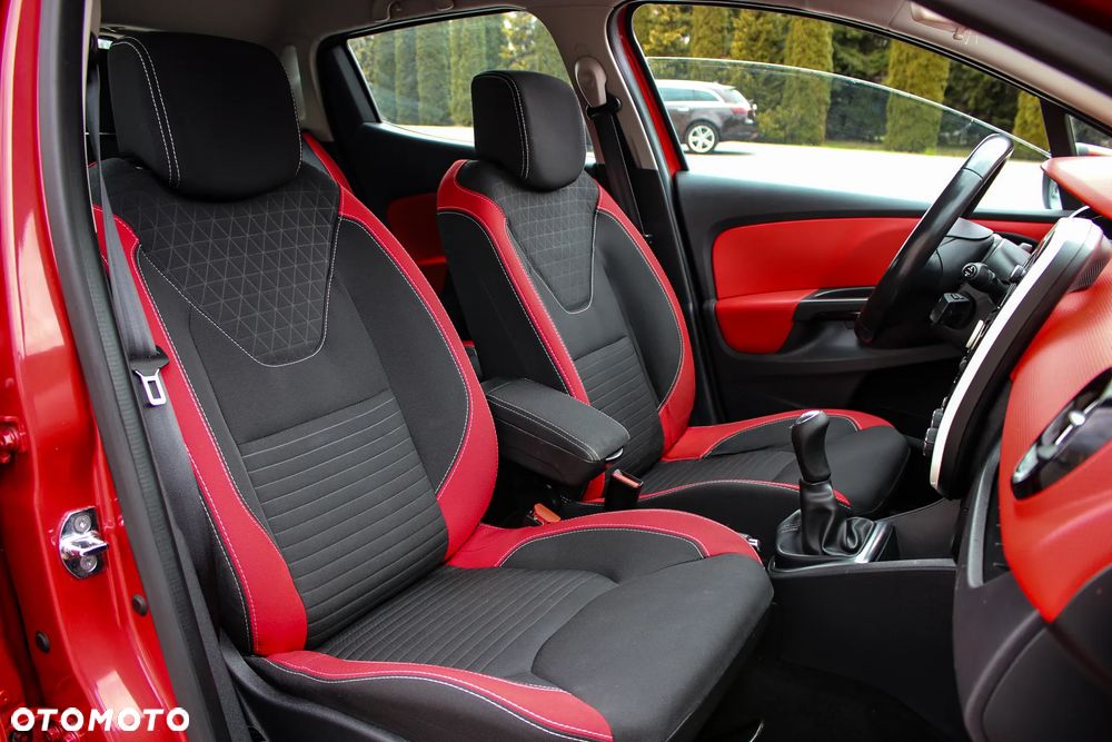 Renault Clio TCe 90 Dynamique - 19