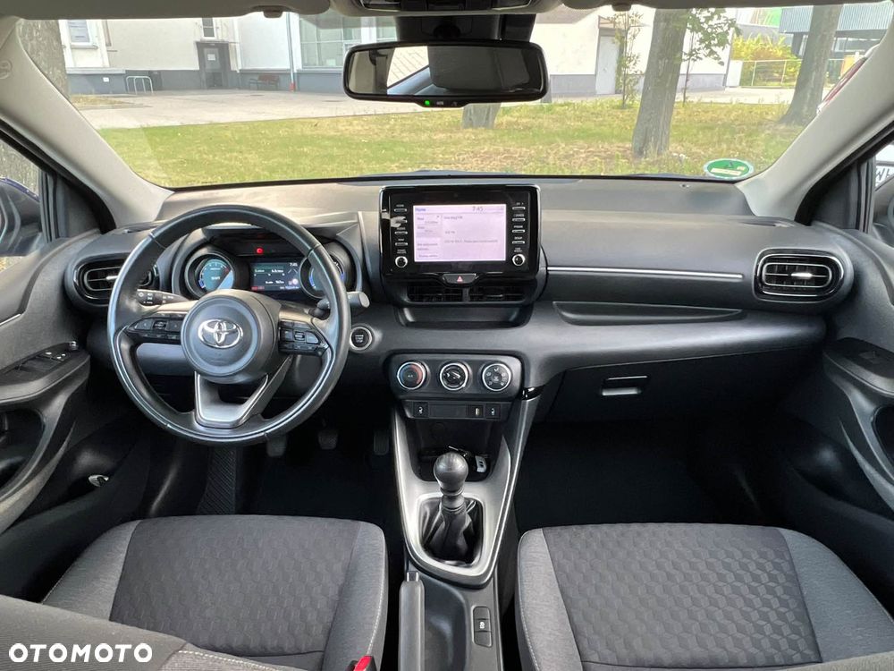 Toyota Yaris - 13