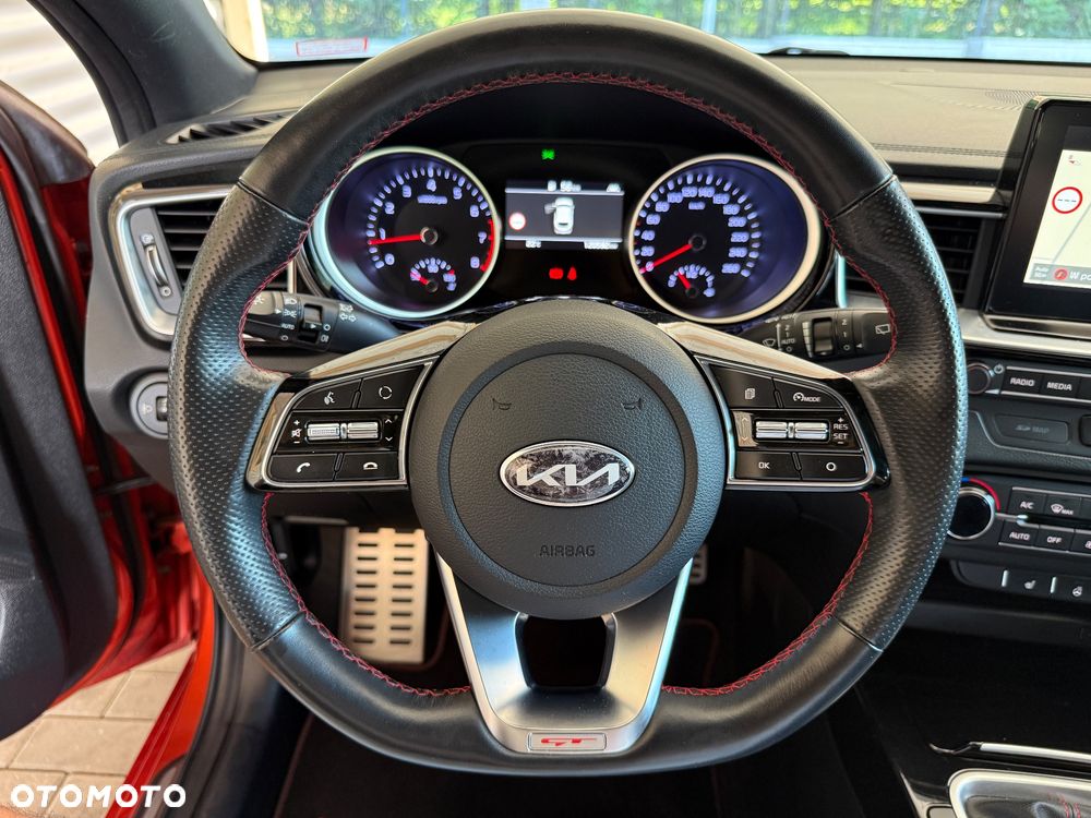 Kia ProCeed 1.6 T-GDI OPF GT - 26